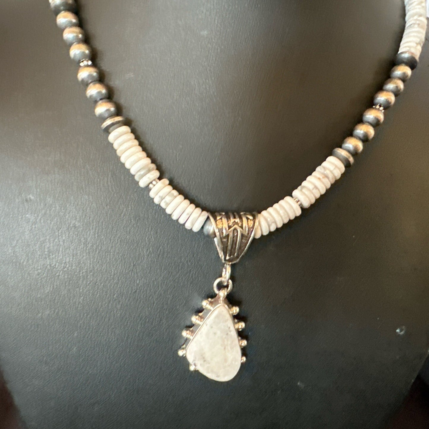 White Buffalo Turquoise Pendant Navajo Pearls Sterling Silver Necklace 22" 18258