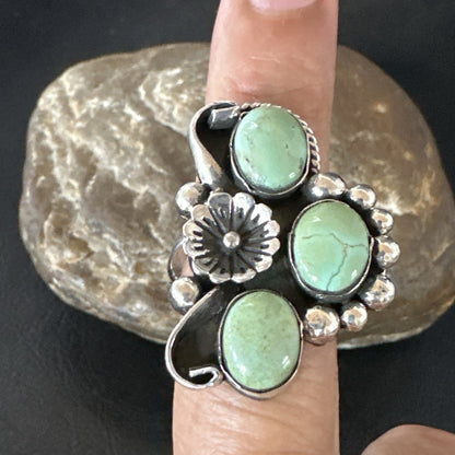 Yazzie Ring Green Turquoise Navajo Sterling Silver Cluster Size 8.5 19231