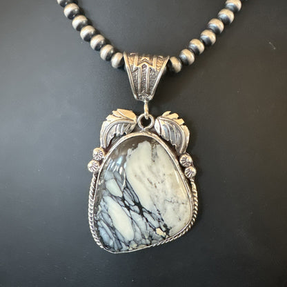 White Buffalo Turquoise Pendant Navajo Pearls Sterling Silver Necklace 19341