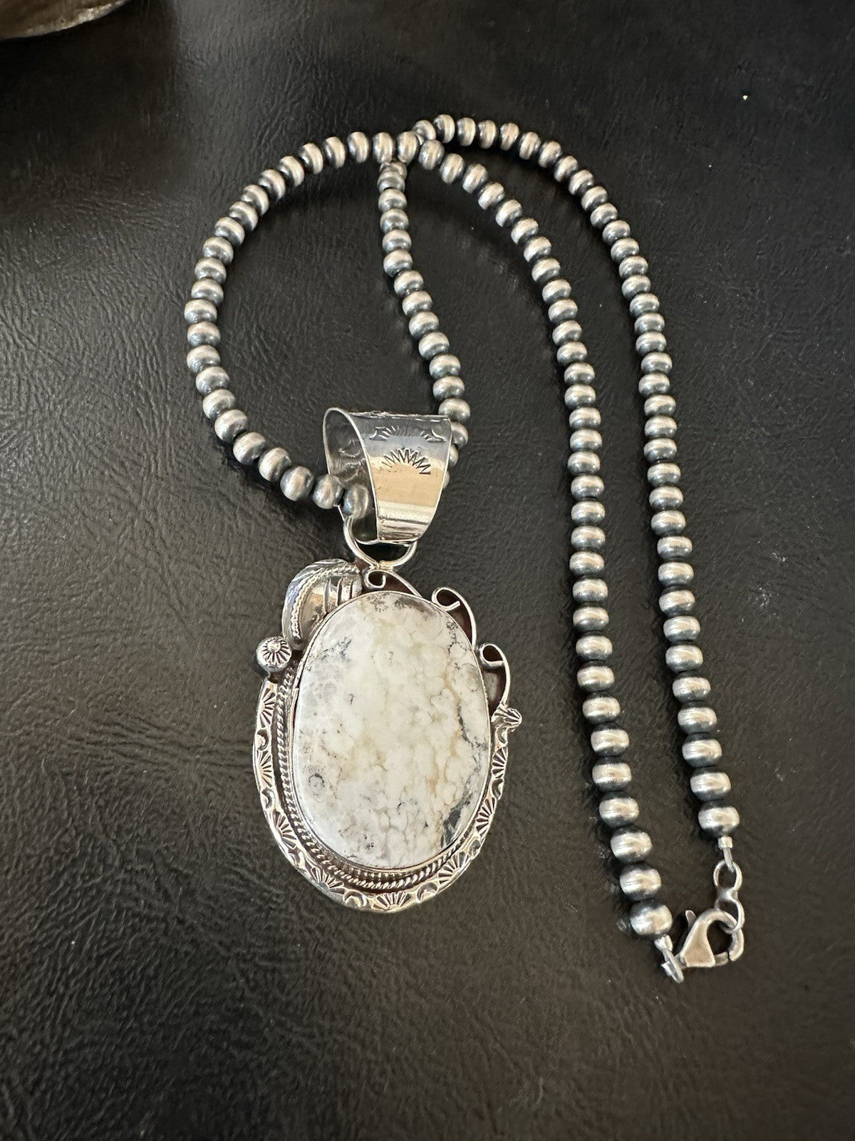 White Buffalo Turquoise Pendant Navajo Pearls Sterling Silver Necklace 19377
