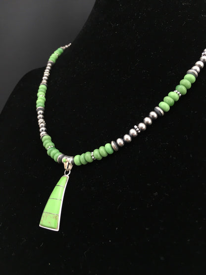 Green Gaspeite Pendant Navajo Pearls Sterling Silver Necklace 22" 01285
