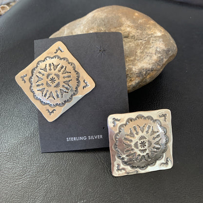 Womens Navajo Sterling Silver Earrings 01667