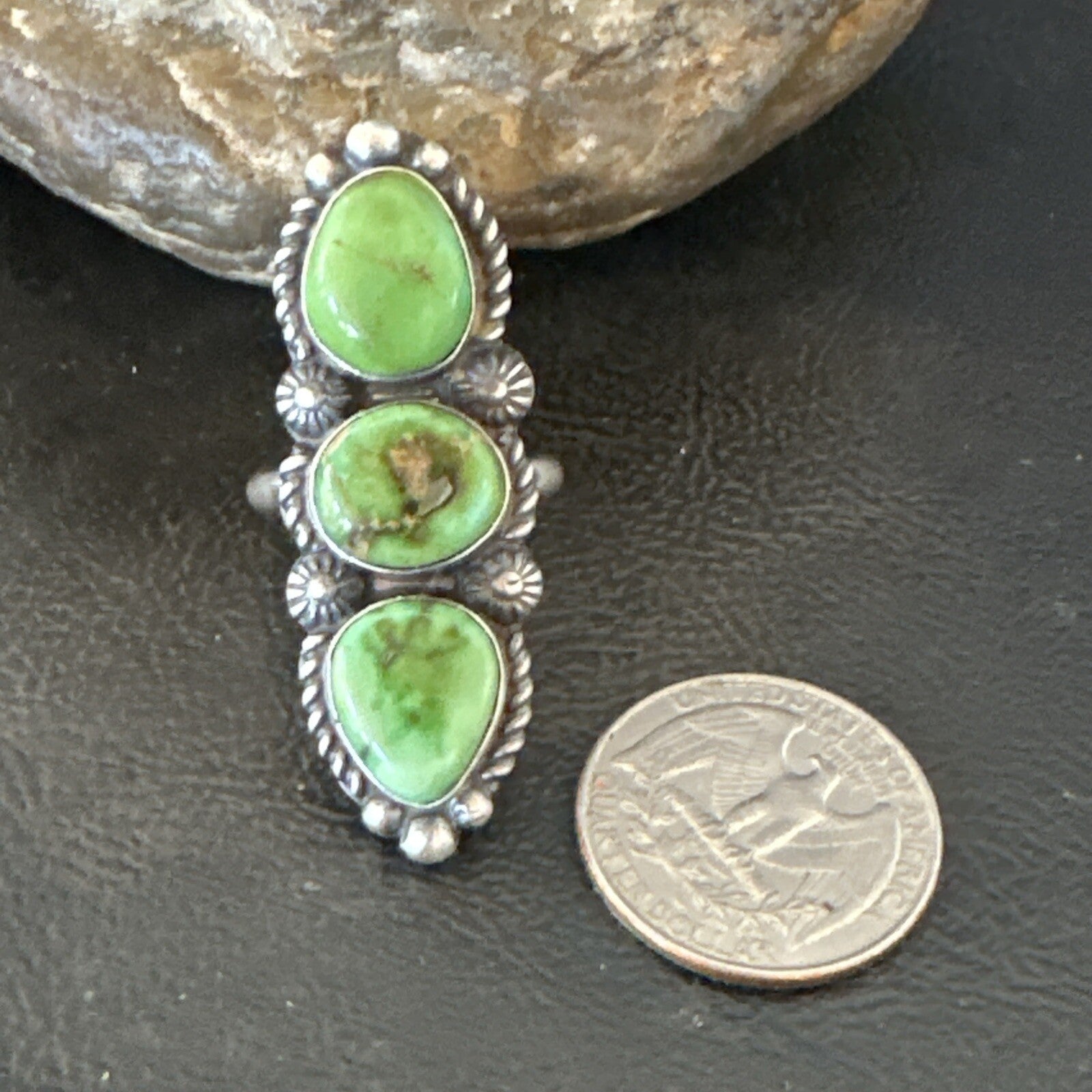Navajo Sterling Silver Cluster Green Sonoran Gold Turquoise Ring Sz 8 18599