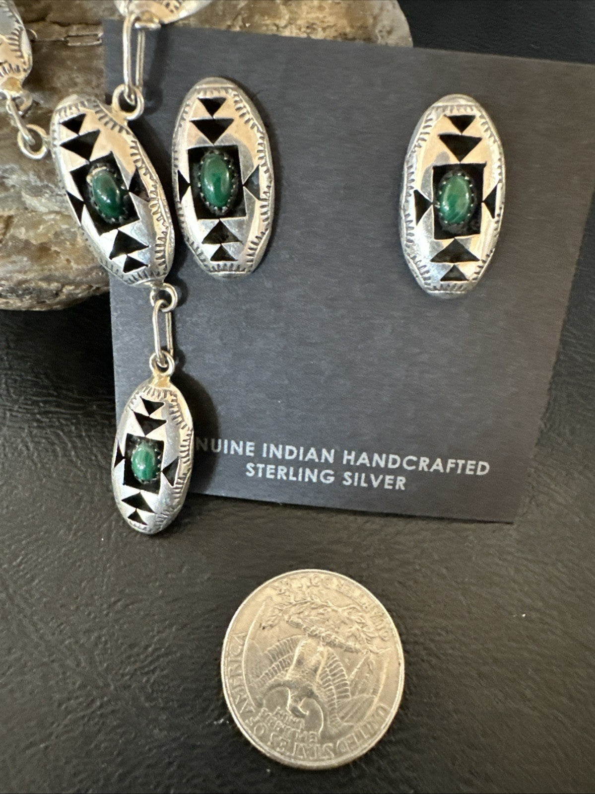 Old Navajo Green Malachite Sterling Silver Shadowbox Necklace Earrings 18”19106