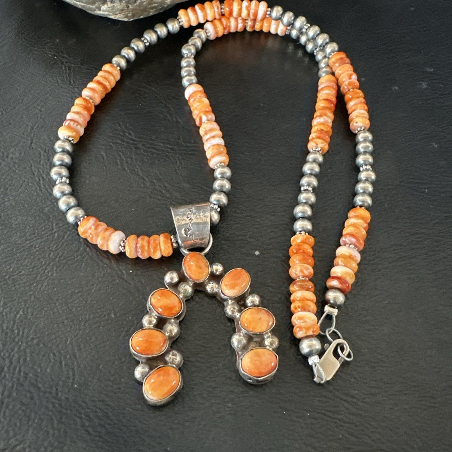 Navajo Pearls Sterling Necklace Orange Spiny Oyster Cluster Naja Pendant 19552