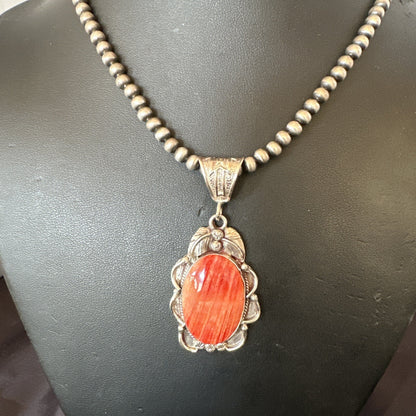 WoMens Red Spiny Oyster Pendant Navajo Sterling Silver Necklace 18366