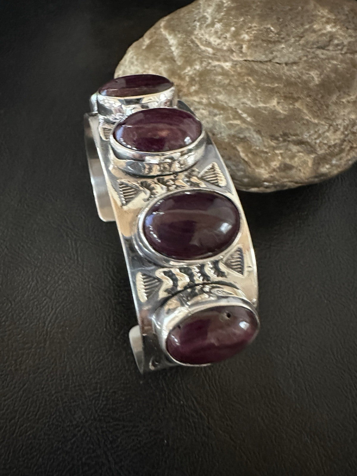 Purple Spiny Oyster Row 5 Stone Sterling Silver Navajo Cuff Bracelet 19473