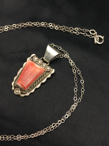 Spiny Oyster Pendant Navajo Sterling Silver Chain Necklace 2621