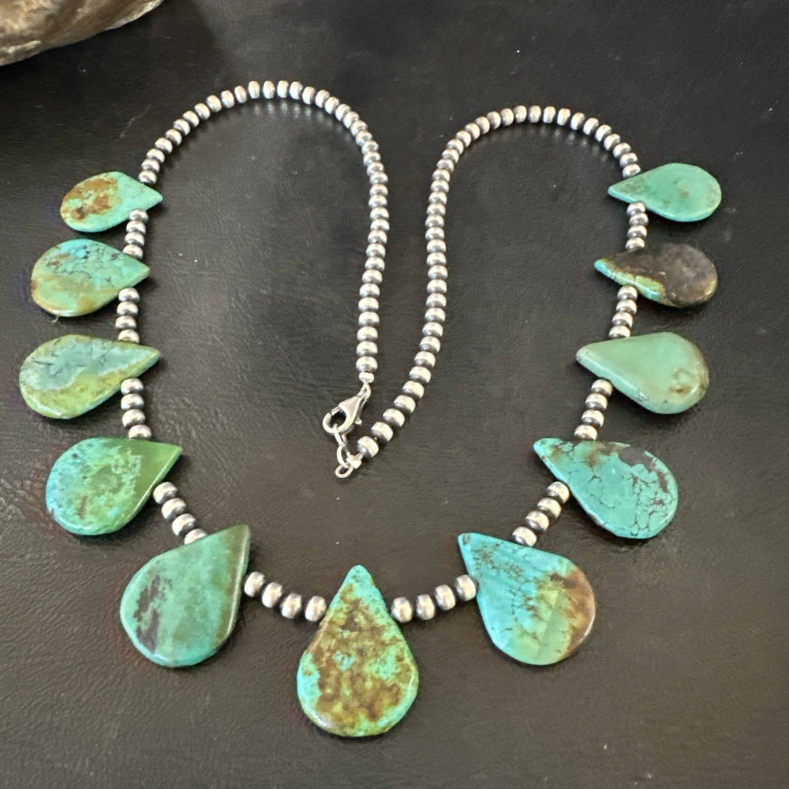 Navajo Pearls Silver Green Teardrop Turquoise Necklace 19229