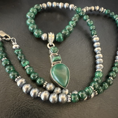 Womens Green Malachite Pendant Navajo Sterling Silver Necklace 18373