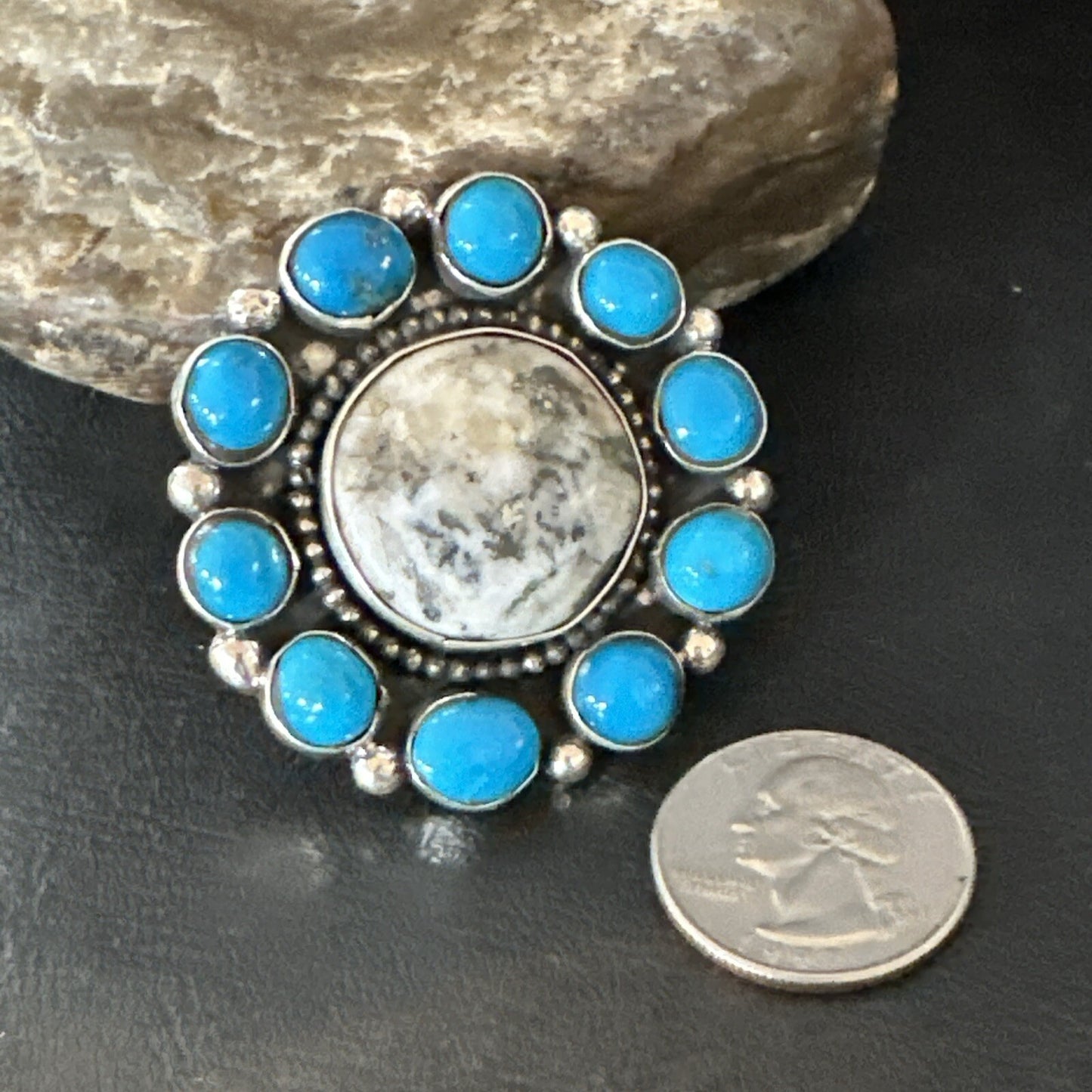 White Buffalo Kingman Turquoise Navajo Sterling Silver Cluster Ring Size 9 18396