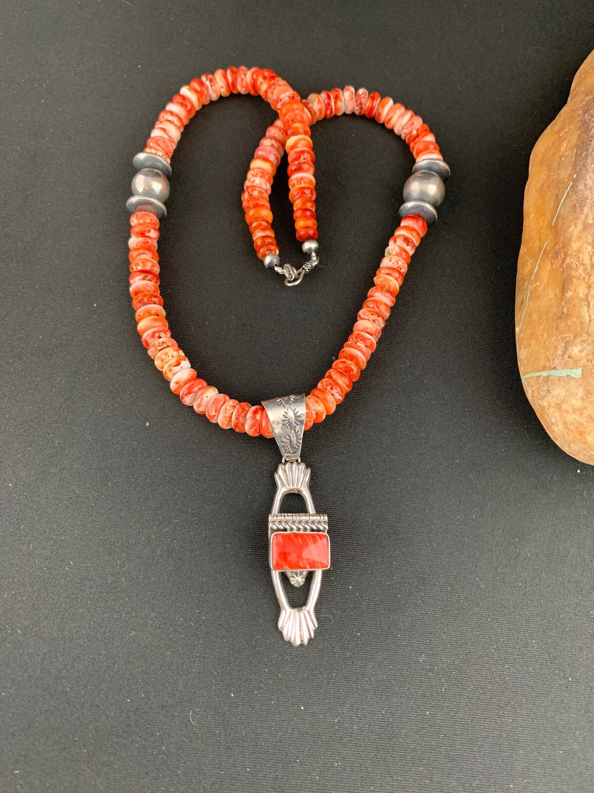 Mens Red Spiny Oyster Pendant Navajo Pearls Sterling Silver Necklace 18359