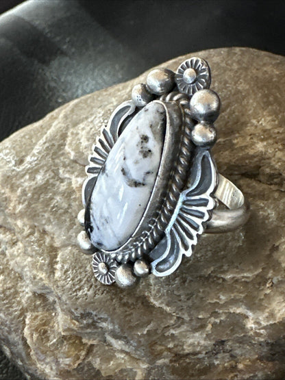 White Buffalo Turquoise Navajo Sterling Silver Ring Size 6 18624