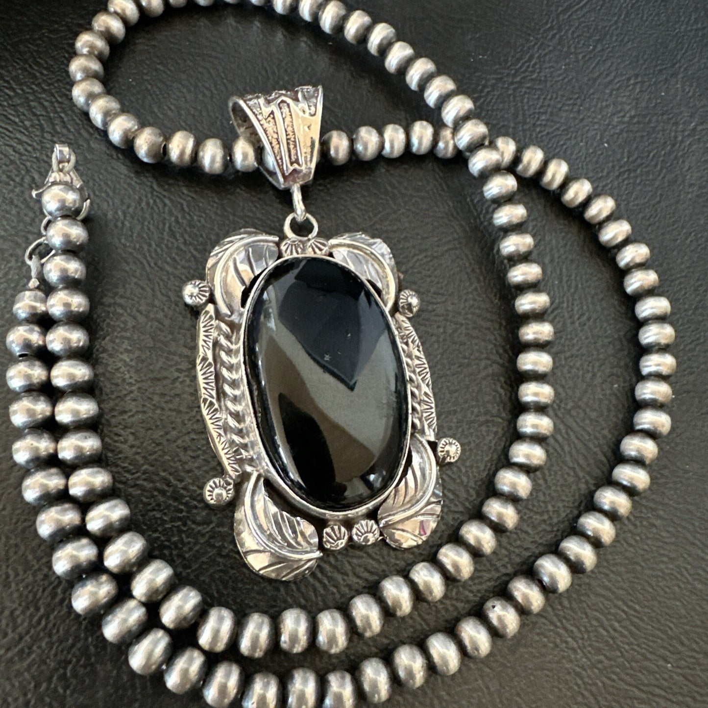 Mens Womens Black Onyx Pendant Navajo Sterling Silver Beads Necklace 18298