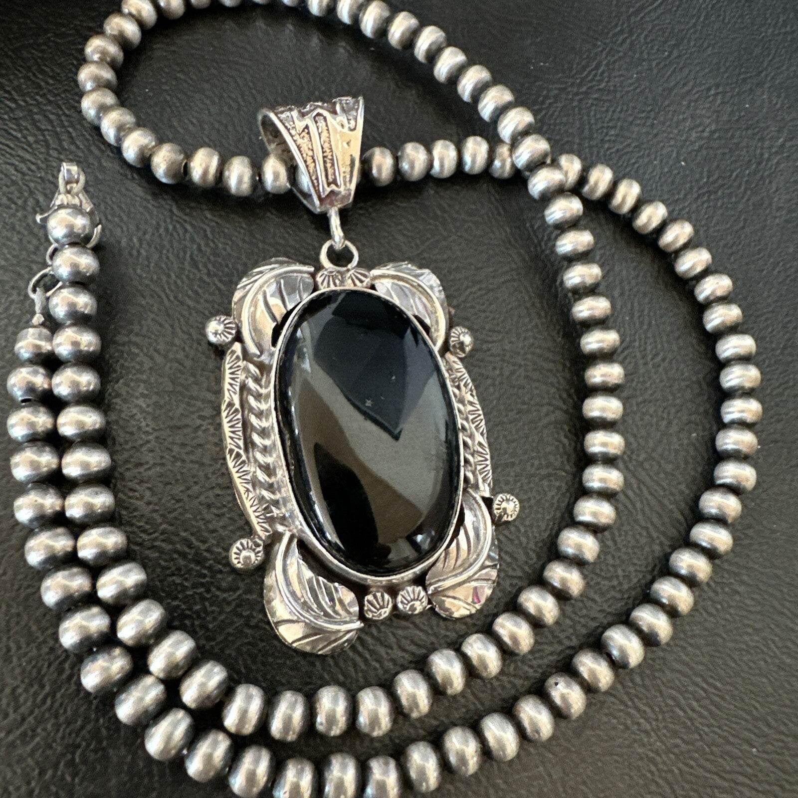 Mens Womens Black Onyx Pendant Navajo Sterling Silver Beads Necklace 18298