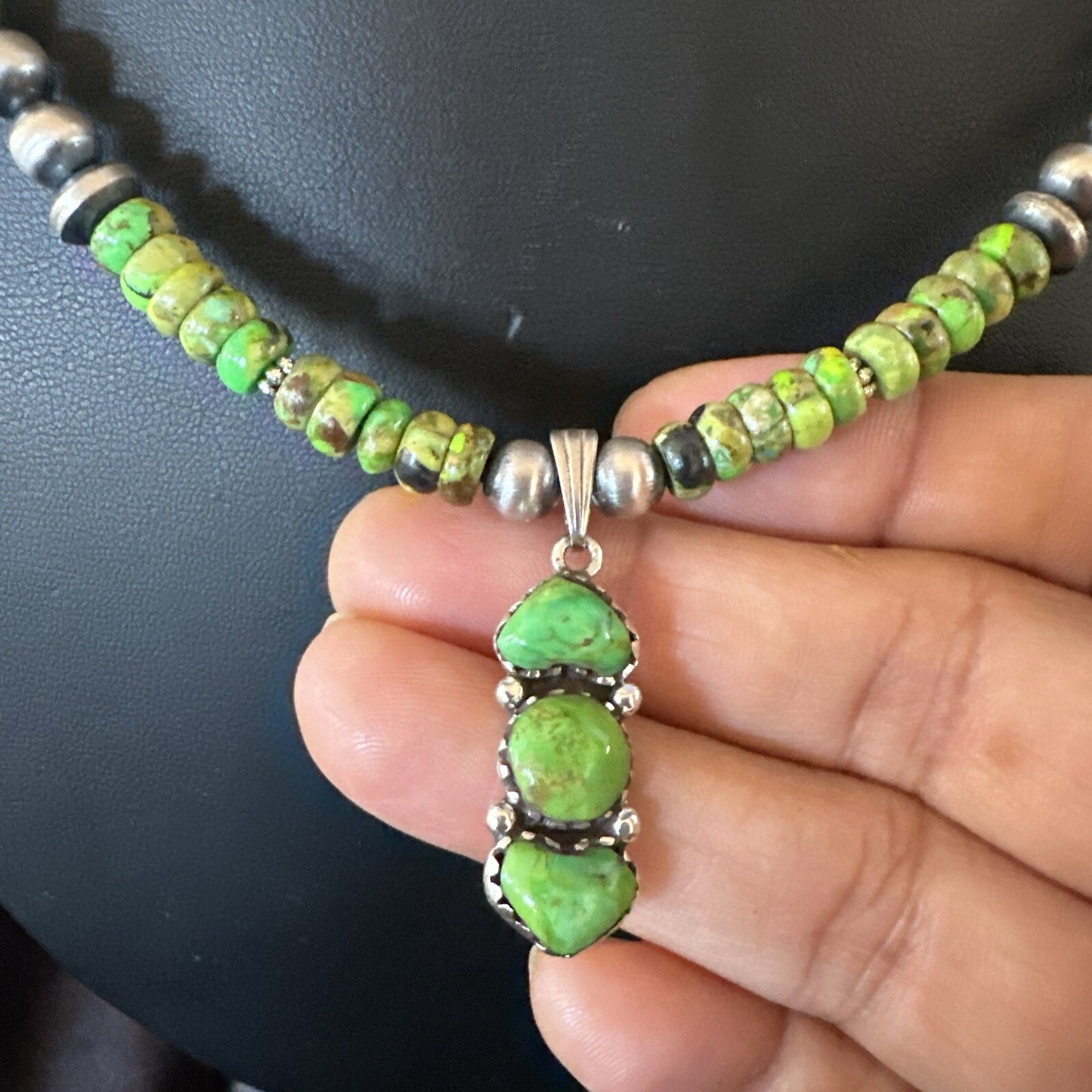 Womens Green Gaspeite Turquoise Pendant Navajo Sterling Silver Necklace 18388