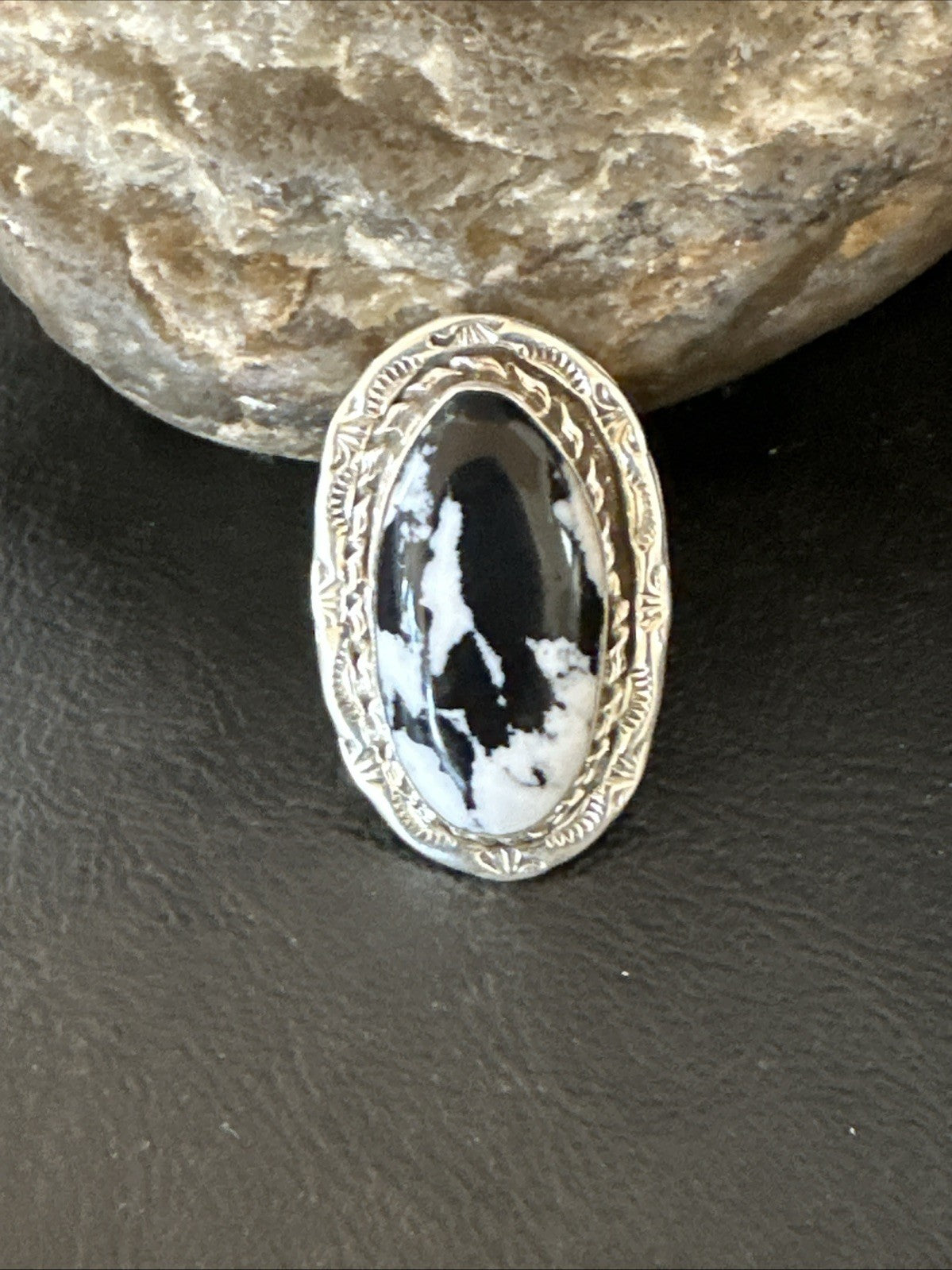 Black White Buffalo Turquoise Navajo Sterling Silver Ring Size 11 19810