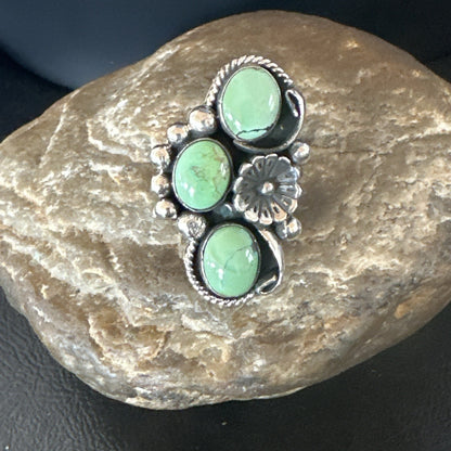 Yazzie Ring Green Turquoise Navajo Sterling Silver Cluster Size 8.5 19211