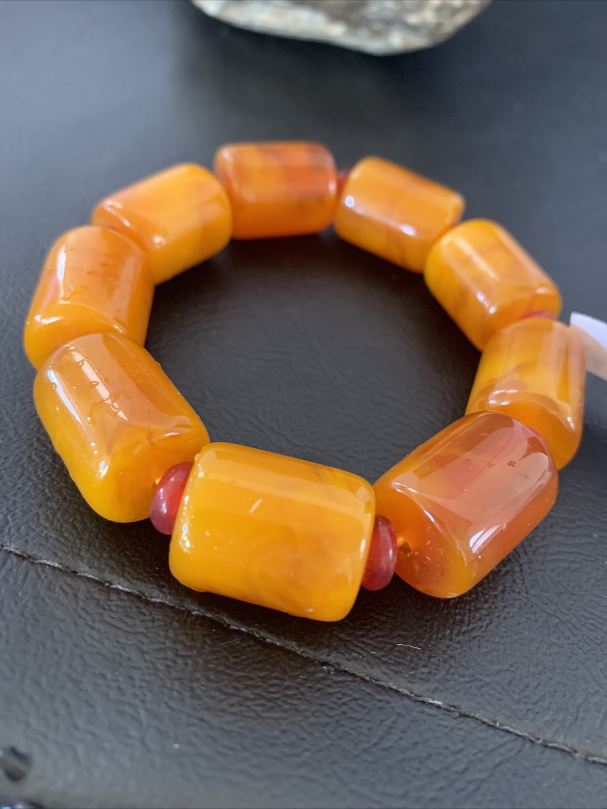 Native One-of-a-kind Stretch Gold Amber Stone Bracelet Garnet Set 03073