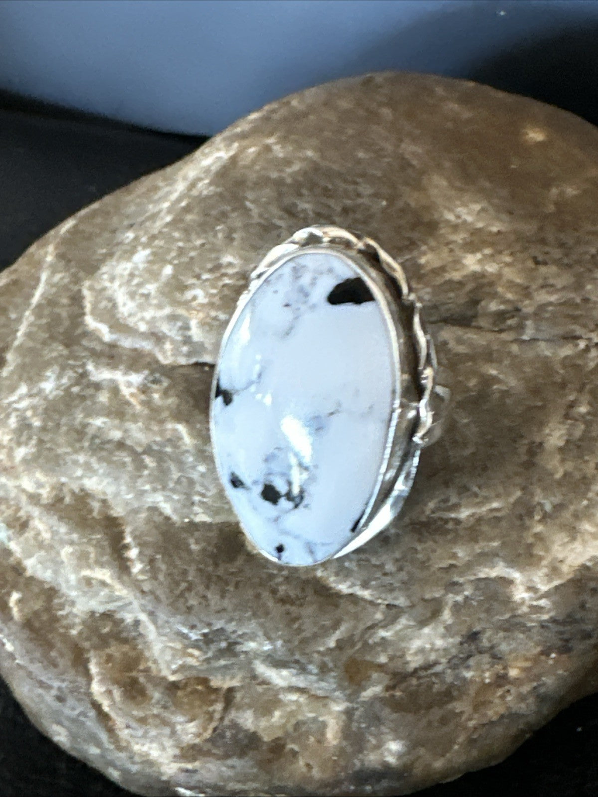 Black White Buffalo Turquoise Navajo Sterling Silver Ring Size 7.5 19805