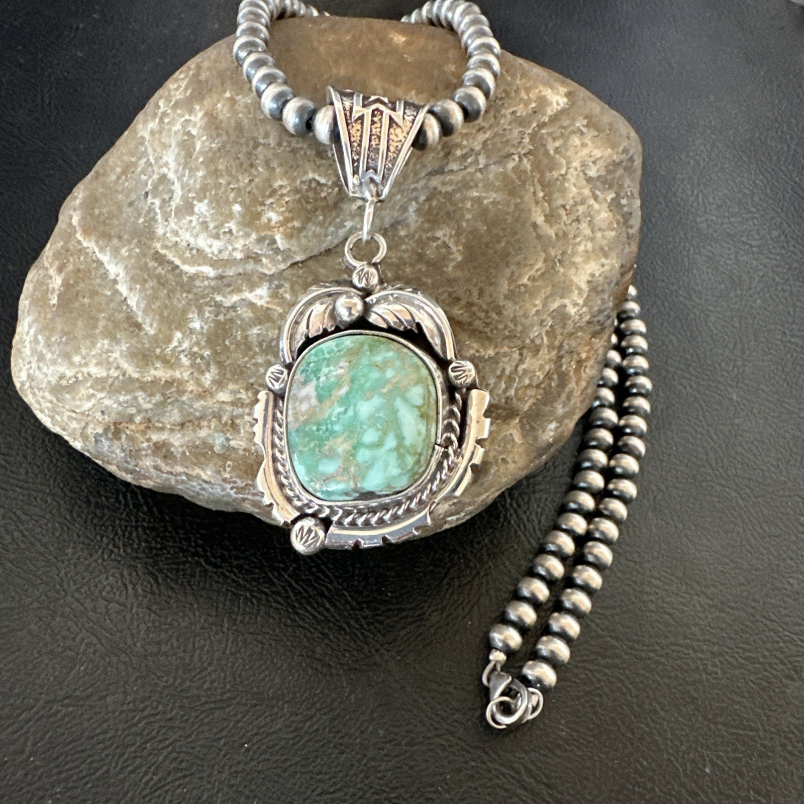 WoMens Navajo Sterling Silver  Green Royston Turquoise Necklace Pendant 19365