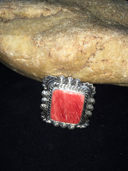 Navajo Sterling Silver Red Spiny Oyster Ring Size 8.5 01811
