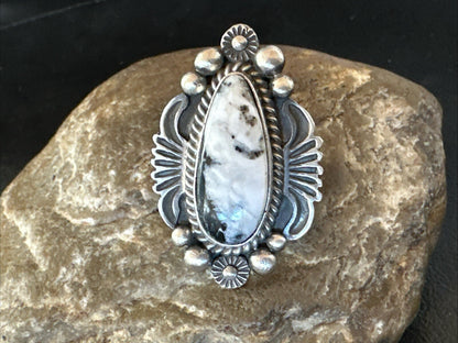 White Buffalo Turquoise Navajo Sterling Silver Ring Size 6 18624
