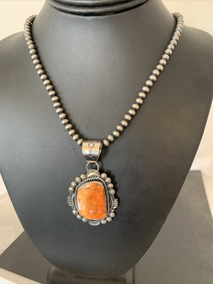Sterling Silver Navajo Pearls Orange Spiny Oyster Pendant Necklace 00773