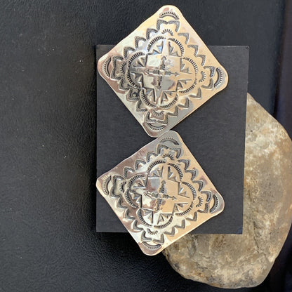 Womens Navajo Sterling Silver Earrings 01666N