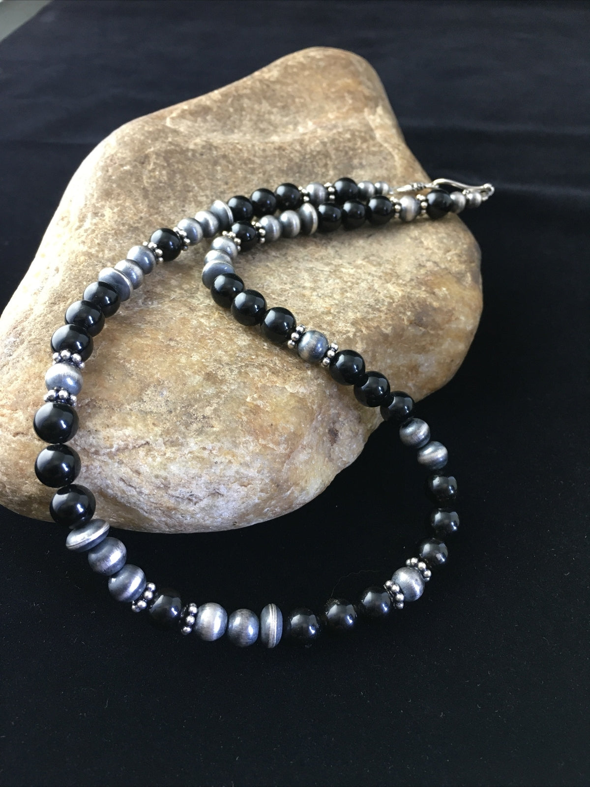 Mens Black Onyx Navajo Sterling Silver Bead Necklace 1743