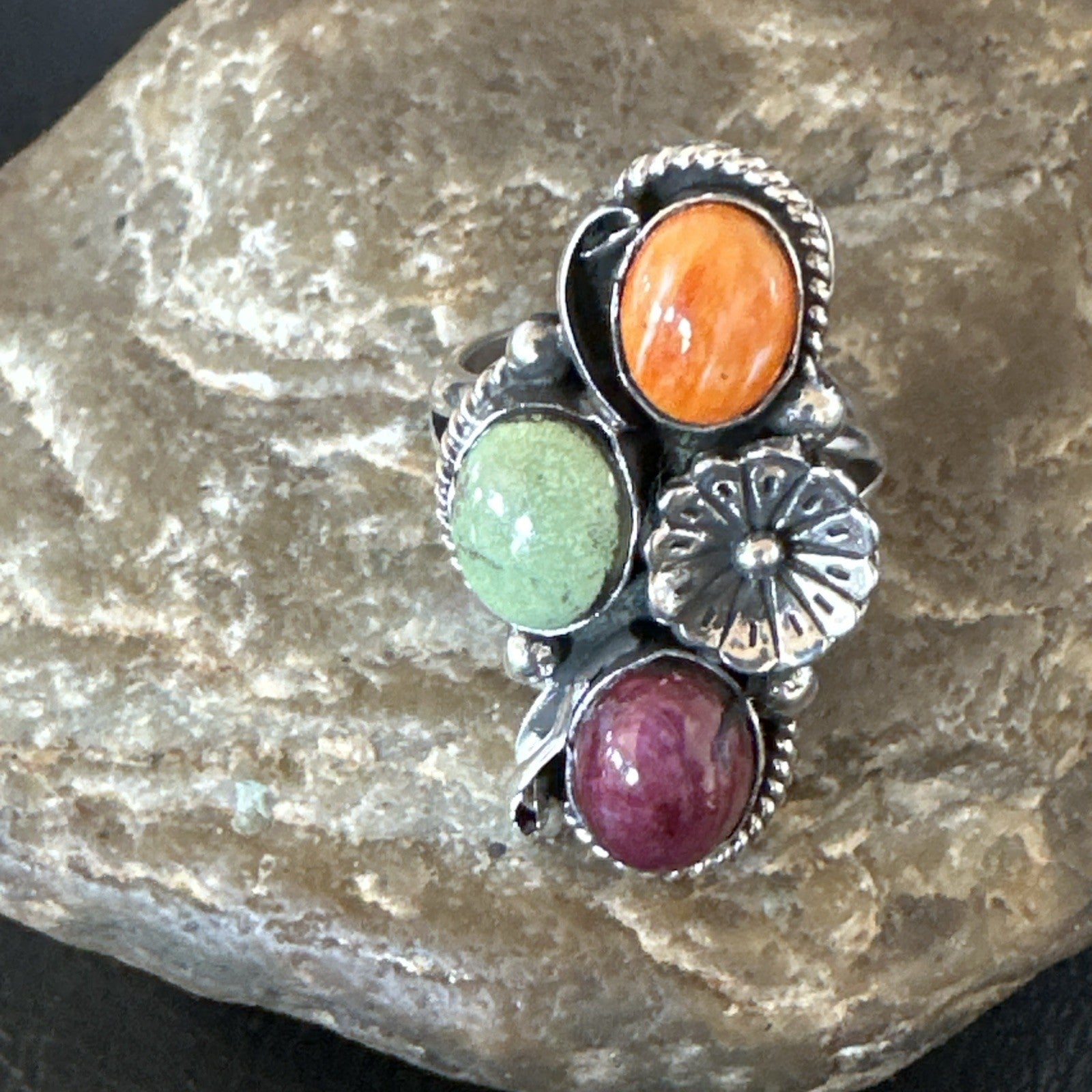 Multicolor Ring Turquoise Spiny Navajo Sterling Silver Cluster Size 8 19169