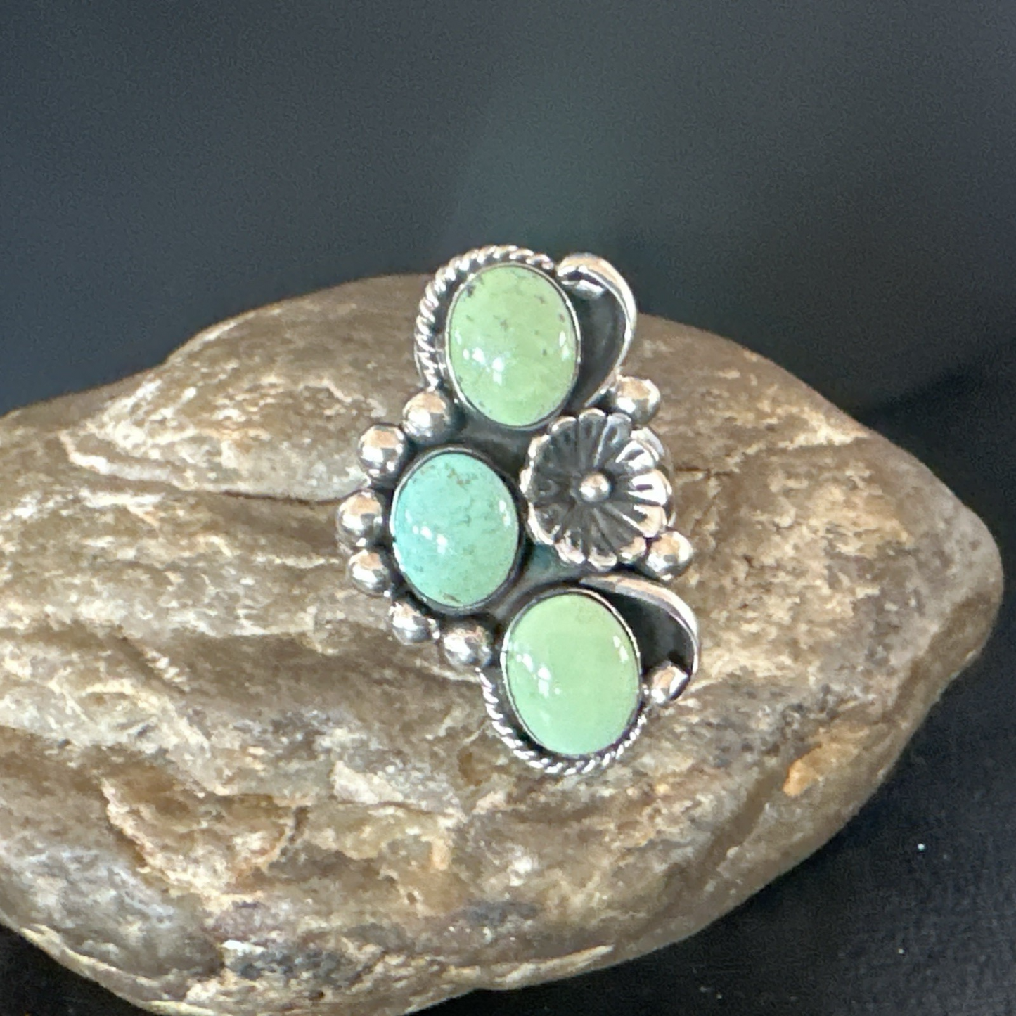 Yazzie Ring Green Turquoise Navajo Sterling Silver Cluster Size 9 19210