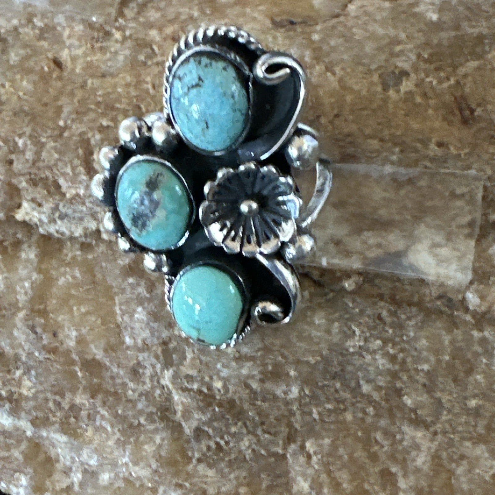 Yazzie Ring Green Turquoise Navajo Sterling Silver Cluster Size 8.5 19215