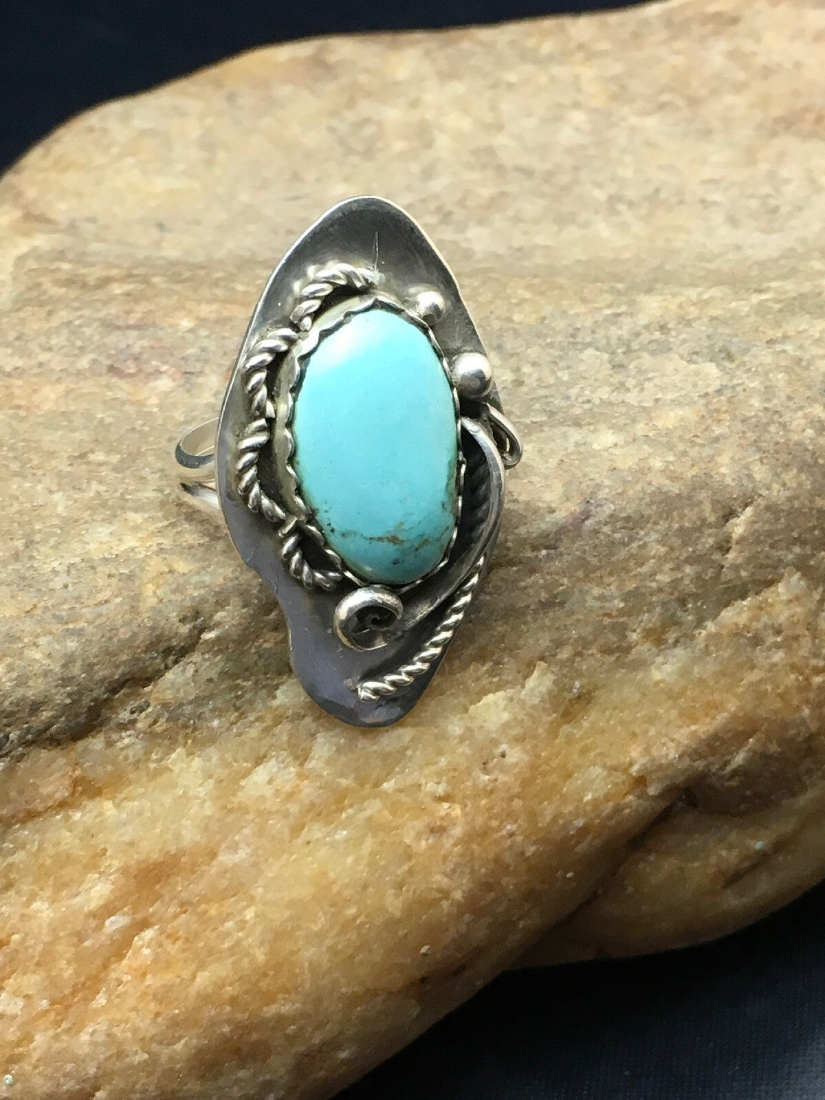 Blue Turquoise Navajo Sterling Silver Ring Size 7.25 02510