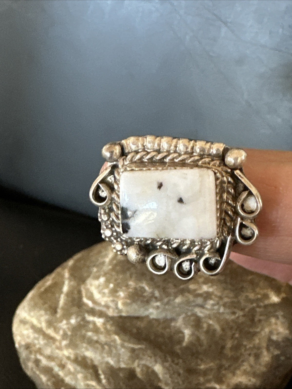 Black White Buffalo Turquoise Navajo Sterling Silver Ring Size 7 19807