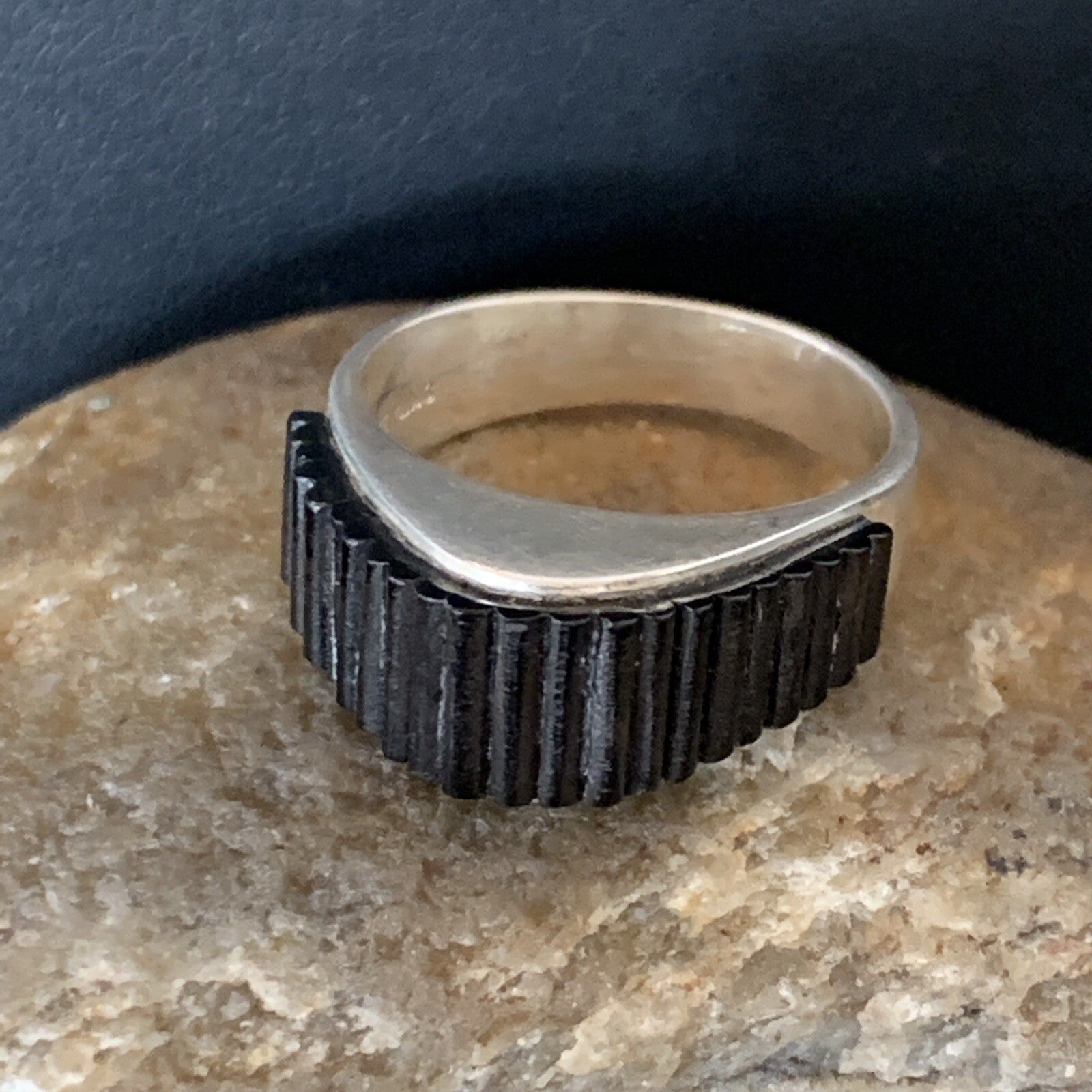 Black Onyx Indian Navajo Sterling Silver Band Inlay Ring Size 9 18803