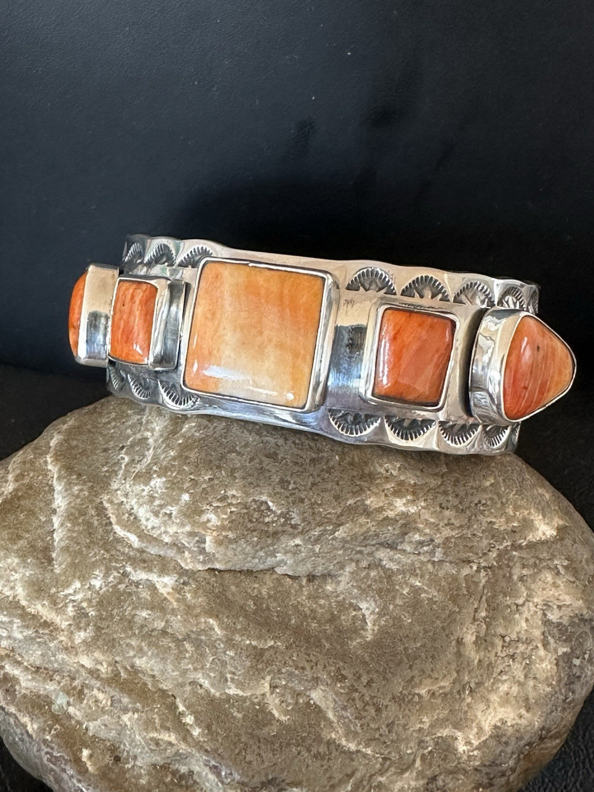 Orange Spiny Oyster 5 Stone Row Sterling Silver Navajo Cuff Bracelet 7.7" 19477