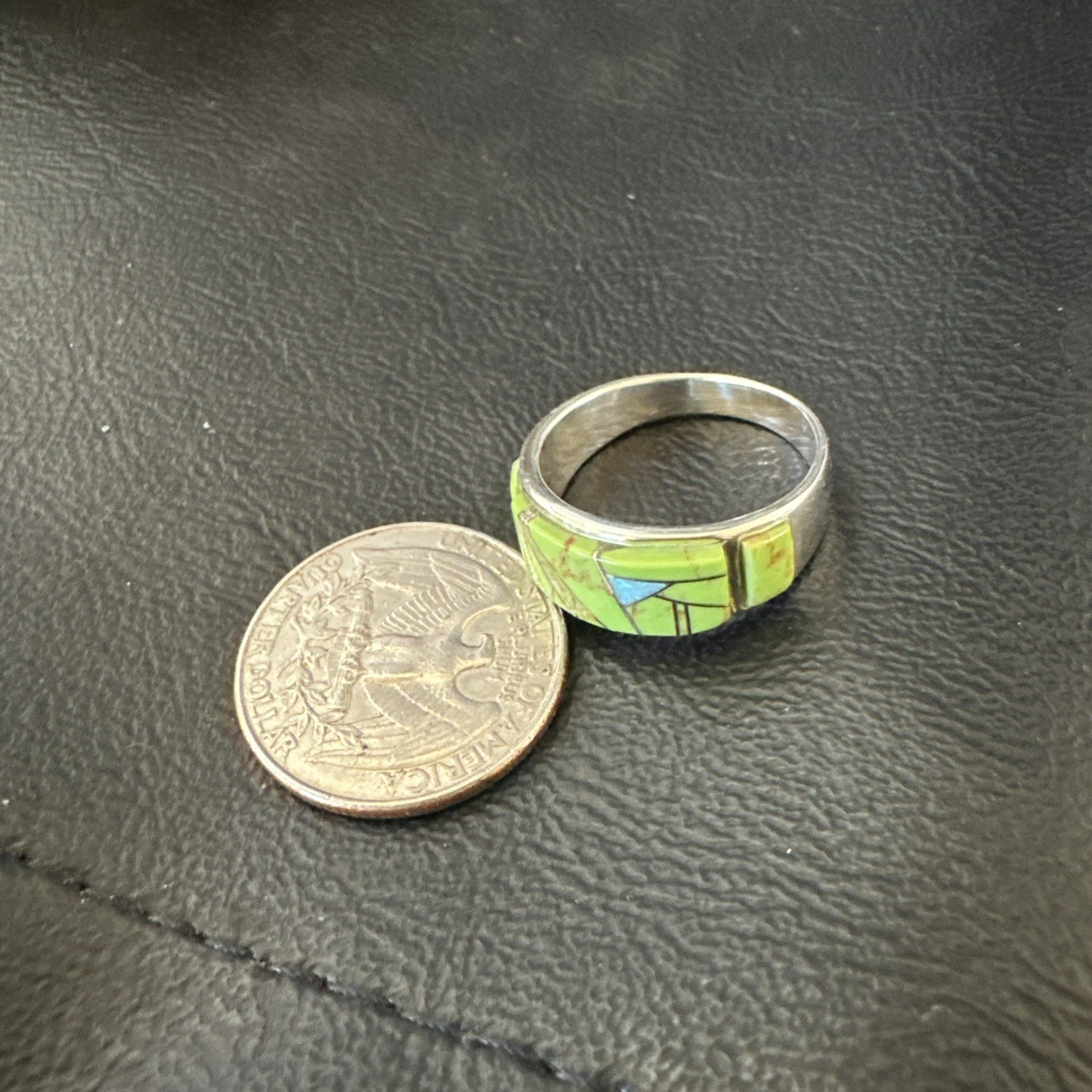 Womens Rare Green Gaspeite Sterling Silver Band Inlay Ring Size 9.5 19148