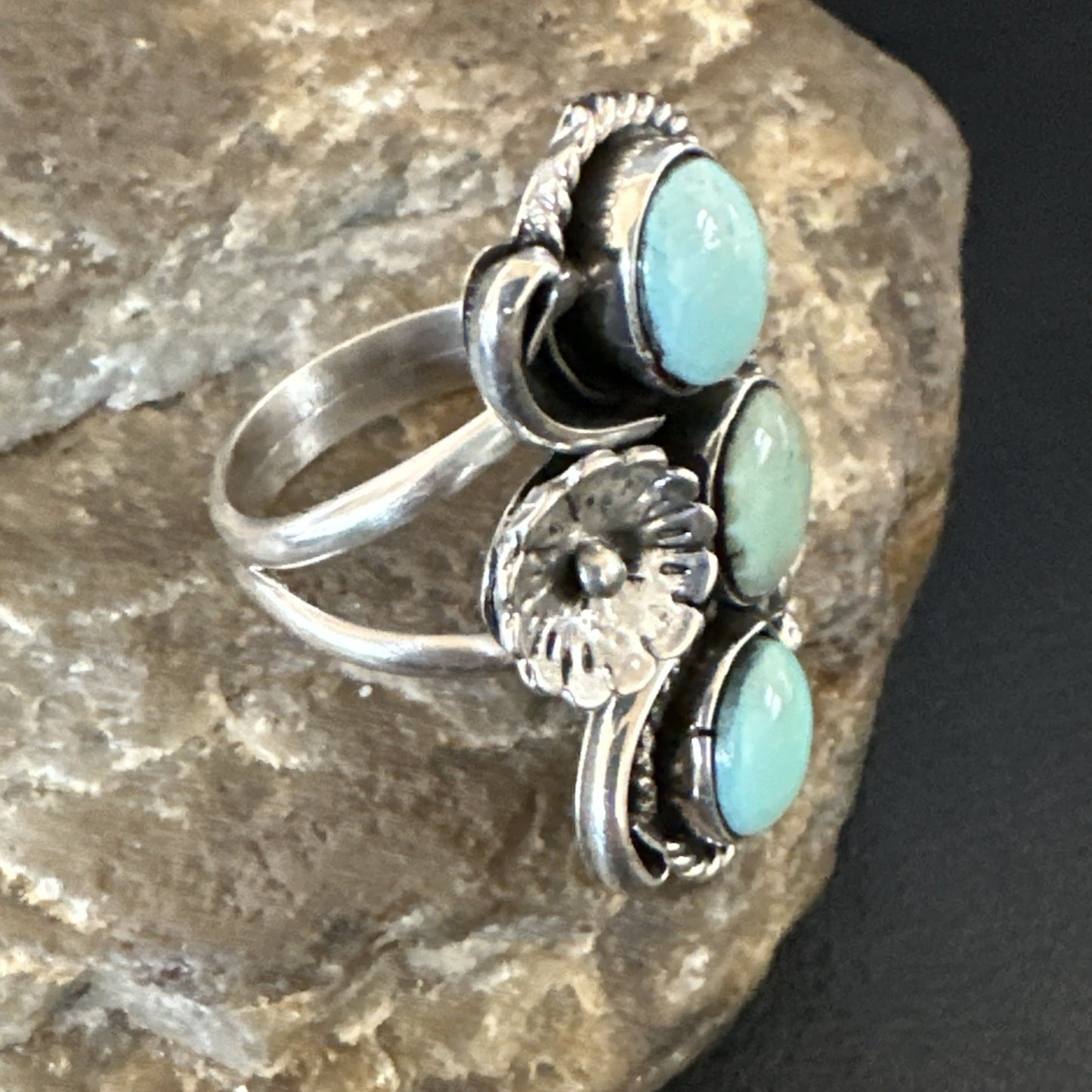 Yazzie Ring Blue Turquoise Navajo Sterling Silver Cluster Size 8.5 19225