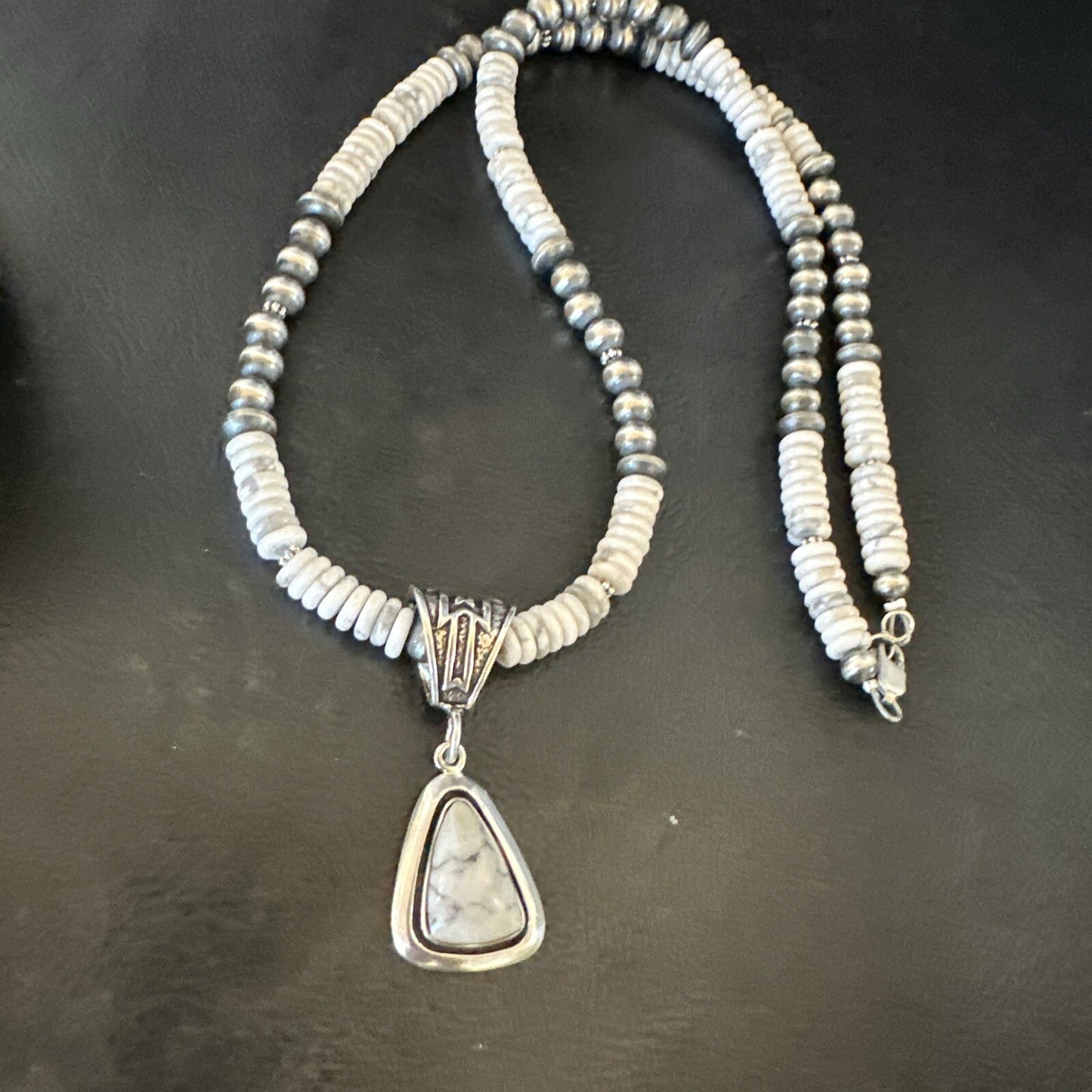White Buffalo Turquoise Pendant Navajo Pearls Sterling Silver Necklace 22" 18260