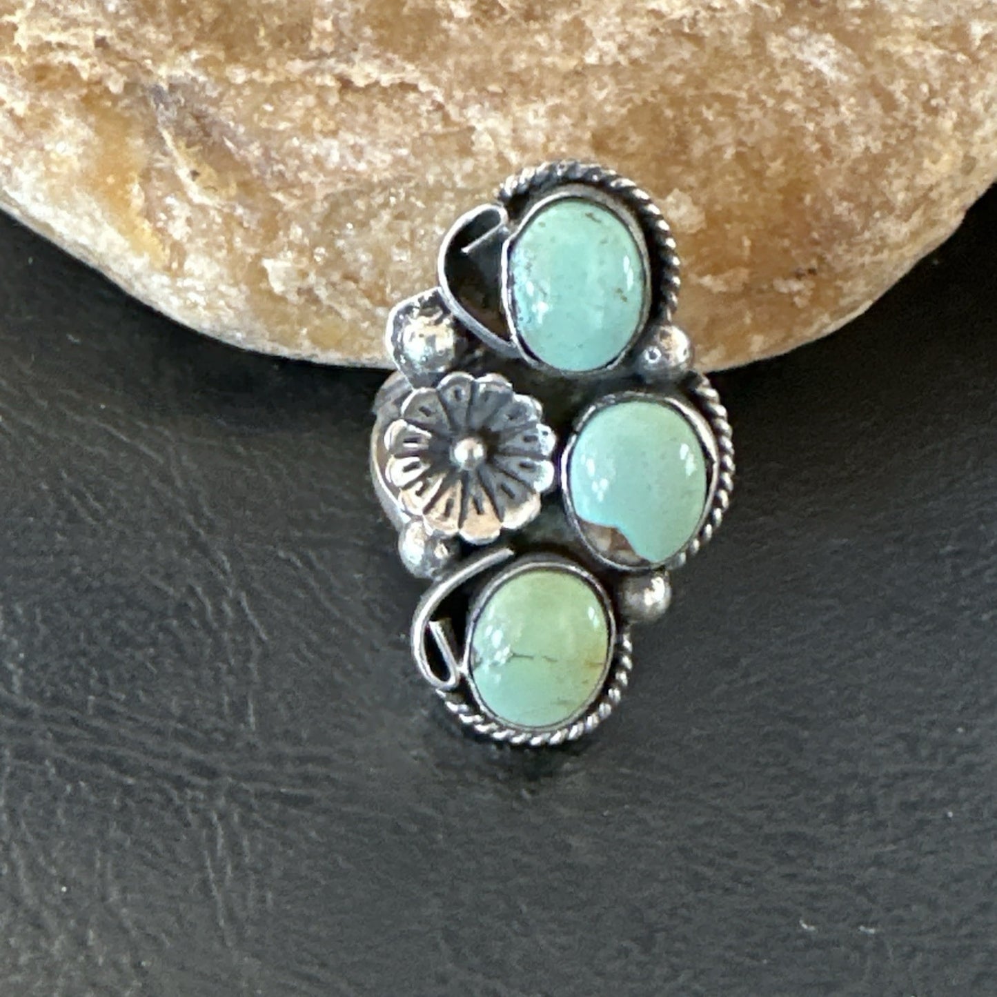 Yazzie Ring Green Turquoise Navajo Sterling Silver Cluster Size 8.5 19214