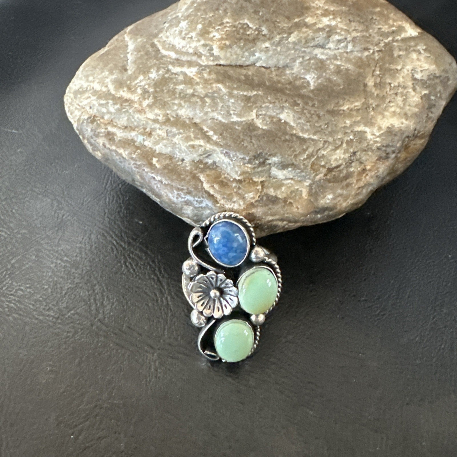 Yazzie Ring Green Turquoise Lapis Navajo Sterling Silver Cluster Size 8 19224