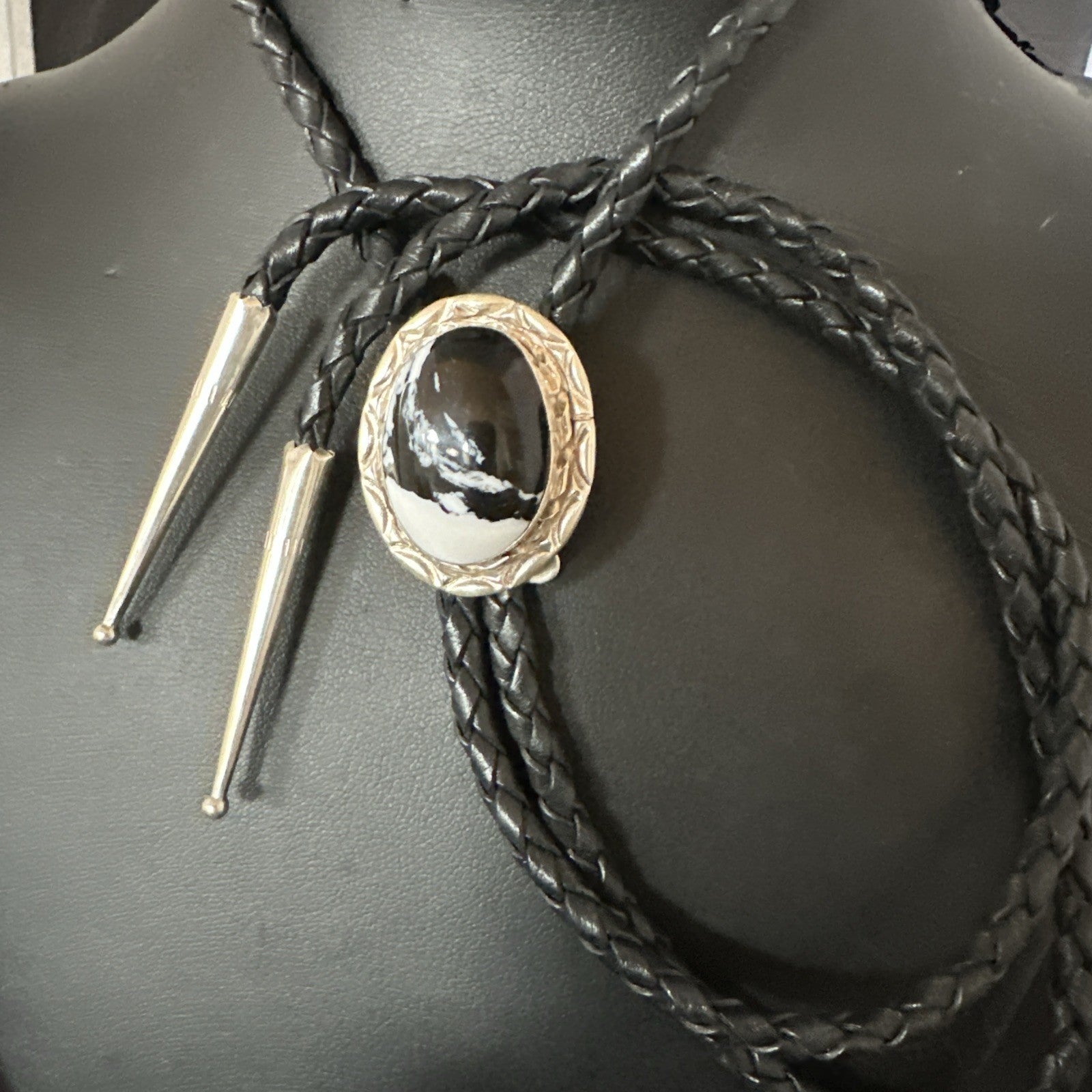 Mens BOLO TIE WHITE BUFFALO TURQUOISE Sterling Silver Navajo 1" 19123