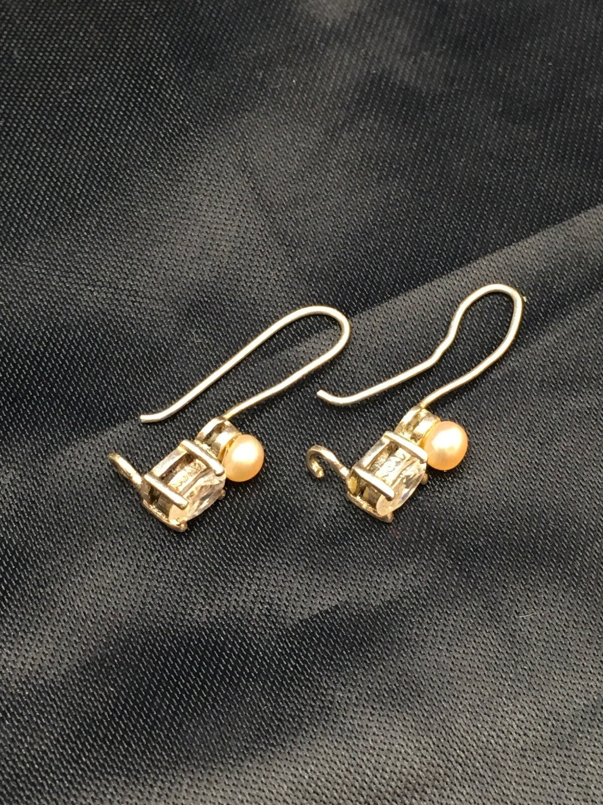 Pearl Sterling Silver Earrings 08610