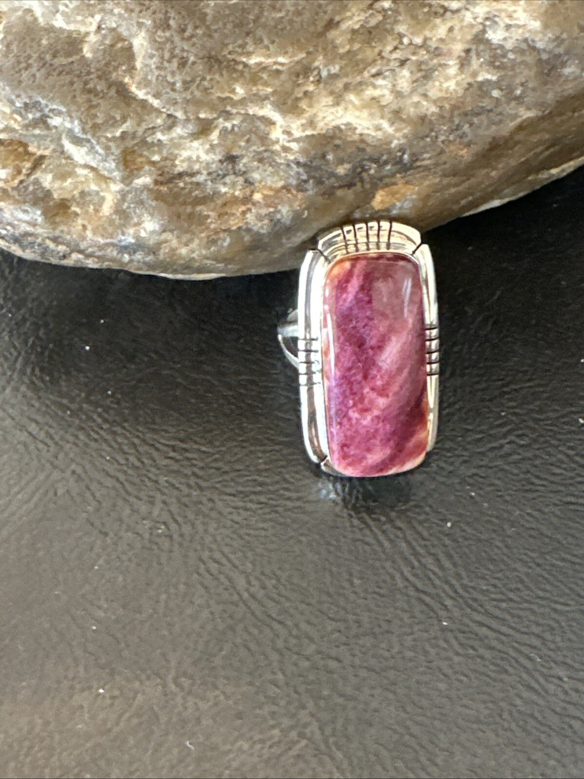 Womens Purple Spiny Oyster Navajo Sterling Silver Ring Size 6.5 18581