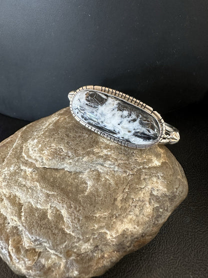 White Buffalo Turquoise Navajo Sterling Silver Cuff Bracelet 7" 19392