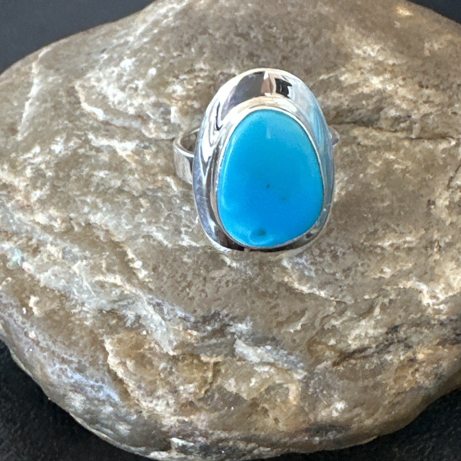 Southwestern Sterling Silver Blue Kingman Turquoise Ring Size 7.5 18525