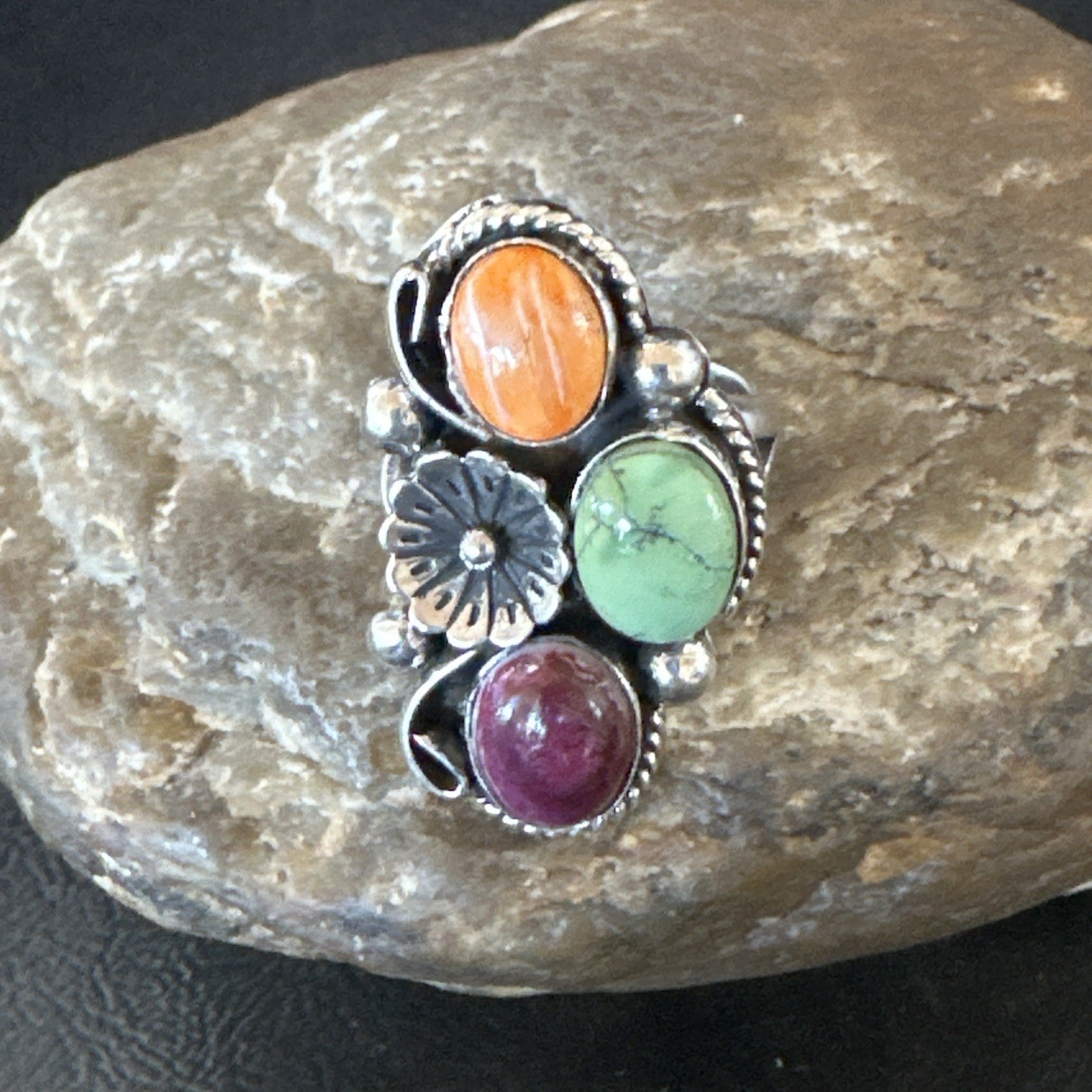 Multicolor Ring Turquoise Spiny Navajo Sterling Silver Cluster Size 7 19179