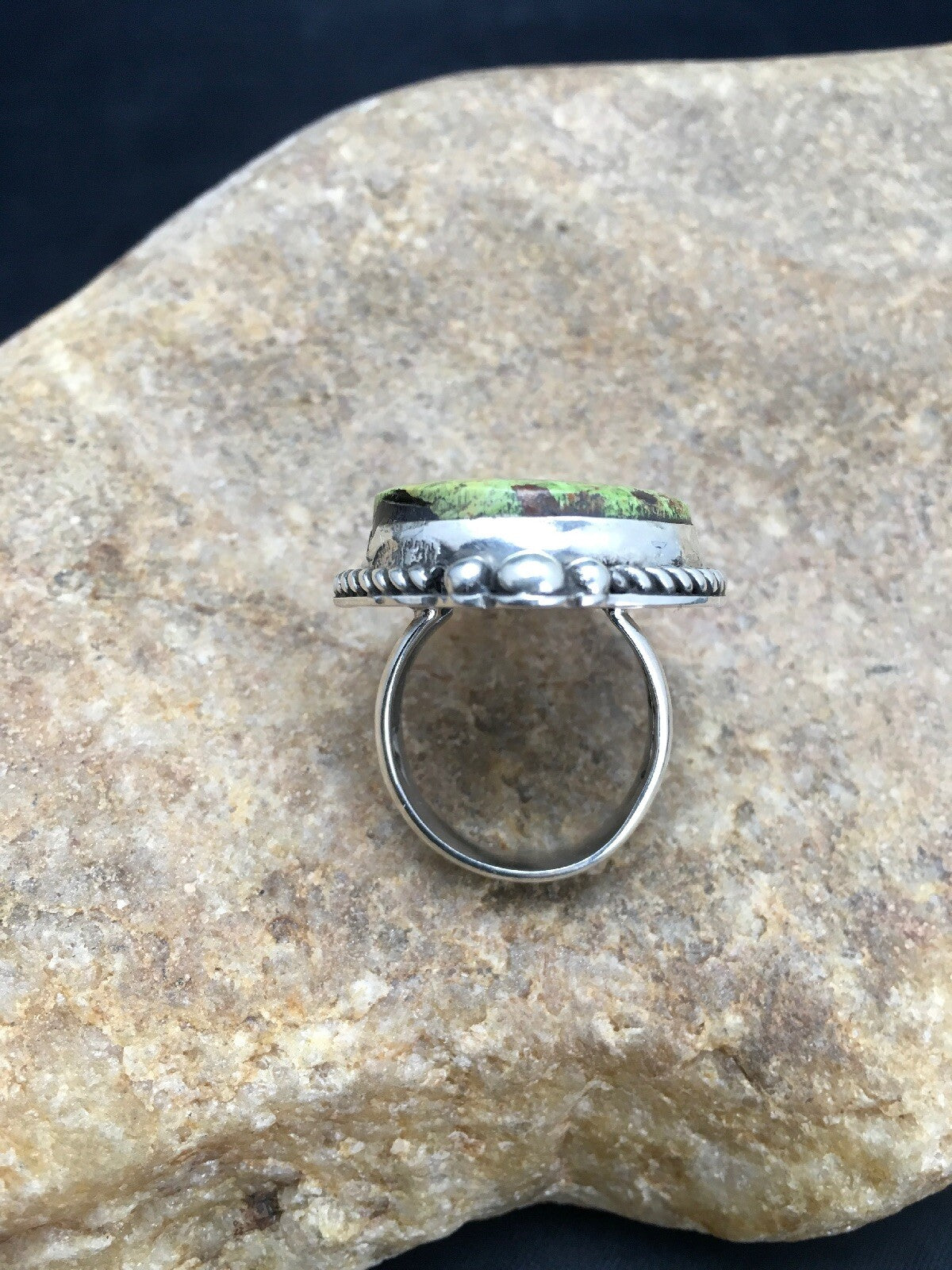 Green Gaspeite Navajo Sterling Silver Ring Size 8.25 02593