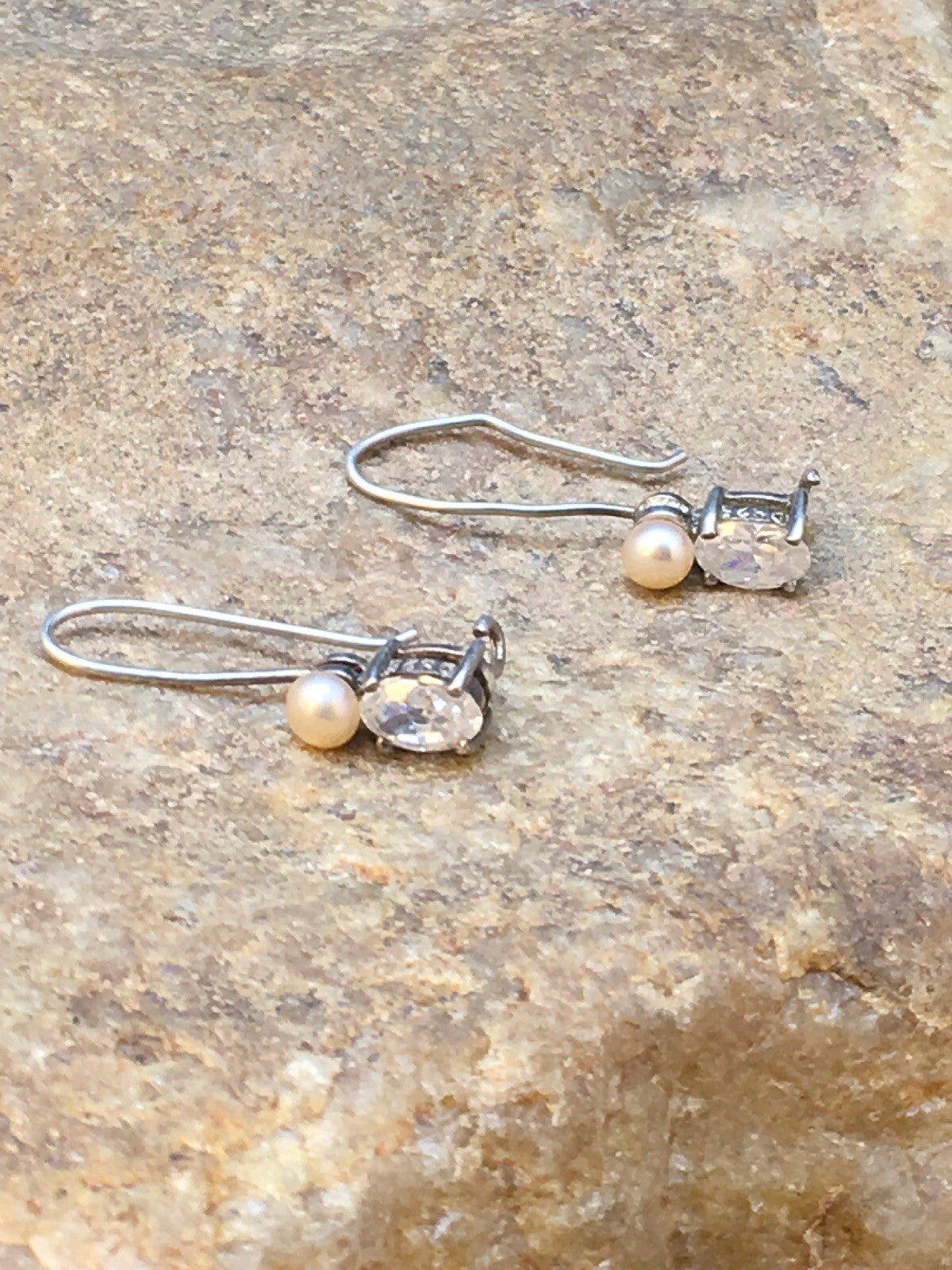 Pearl Sterling Silver Earrings 08610